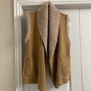 Obey propaganda “suede” vest